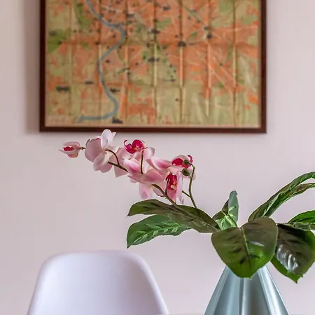 Iflat Pantheon & La Dolce Skyline Penthouse Lägenhet *