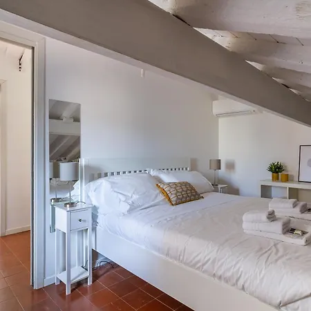 Iflat Pantheon & La Dolce Skyline Penthouse Lägenhet *