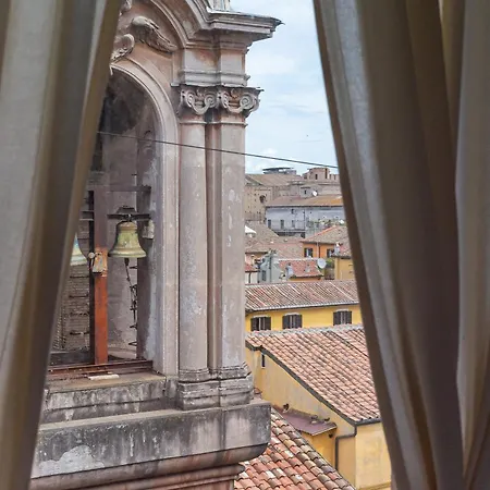 Iflat Pantheon & La Dolce Skyline Penthouse *